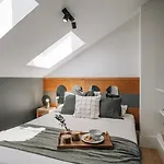 Chalay - 1 Bedroom And Terrace In Santo Antonio Apartment
