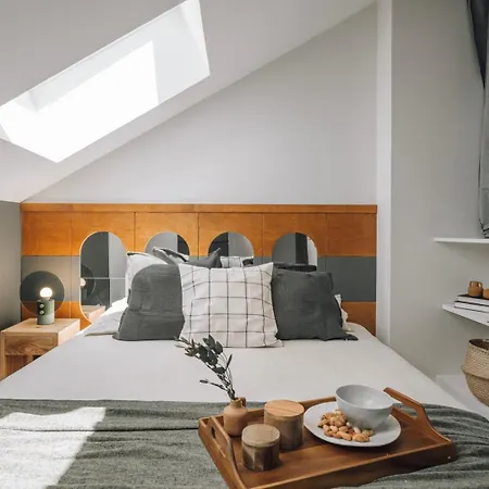 Apartment Chalay - 1 Bedroom And Terrace In Santo Antonio Lisbon